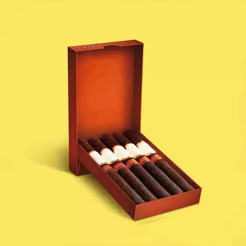 You are currently viewing Premium Custom Cigar Boxes For Luxury Branding