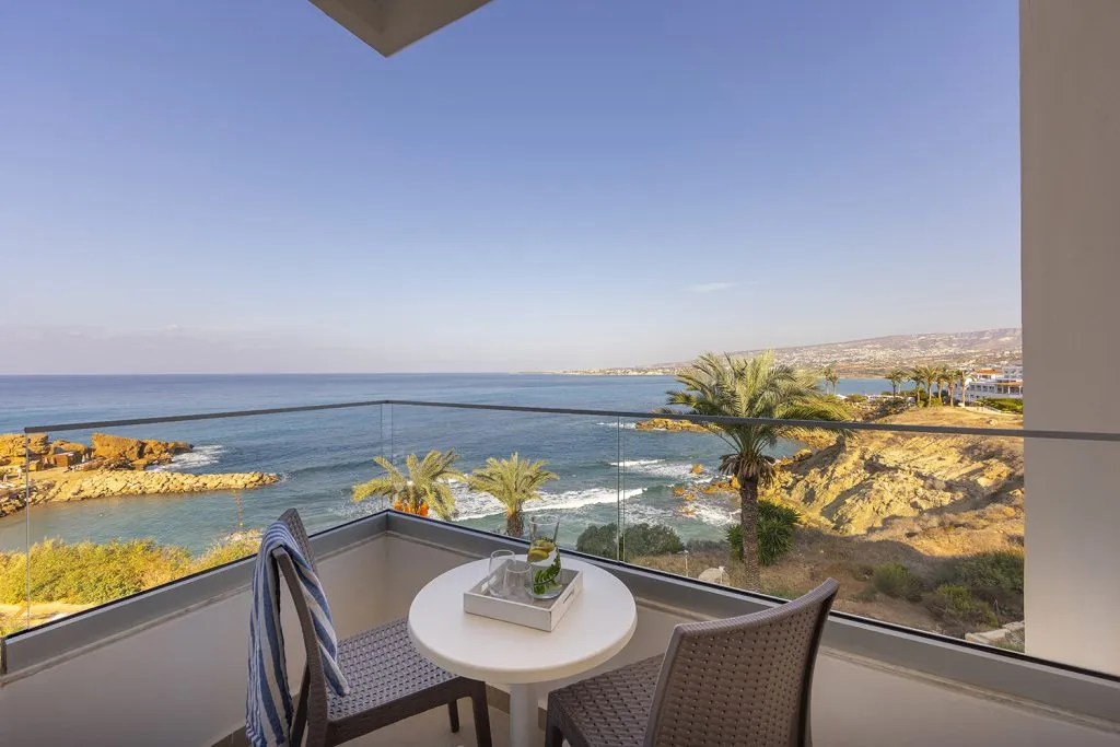 You are currently viewing Transforming Your Balcony Into the Ultimate Relaxing Sanctuary