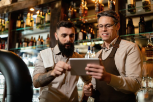 Read more about the article Complete Guide to Choosing the Right Restaurant Software Solutions